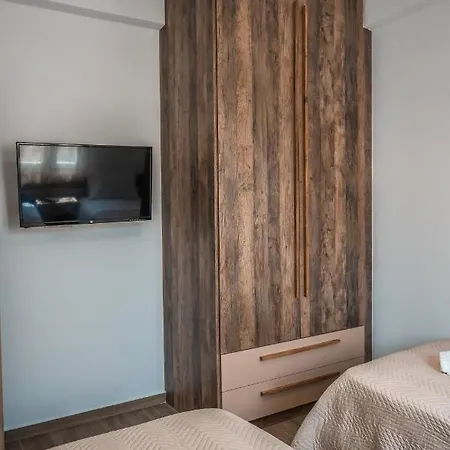 Ferienhaus Epithea 1 με ιδιωτική πισίνα *